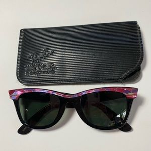 RARE COLOR !! Vintage Rayban Wayfarer B & L Sunglasses Excellent used condition